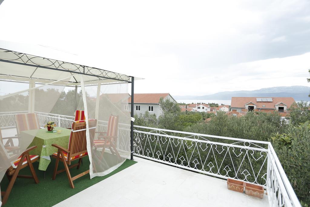 Apartment Magnolia Supetar Room photo